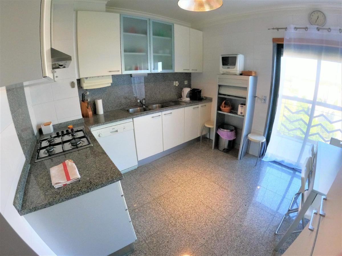 Lisbon 2 Bedroom Apartment With Balcony In アルジェース エクステリア 写真