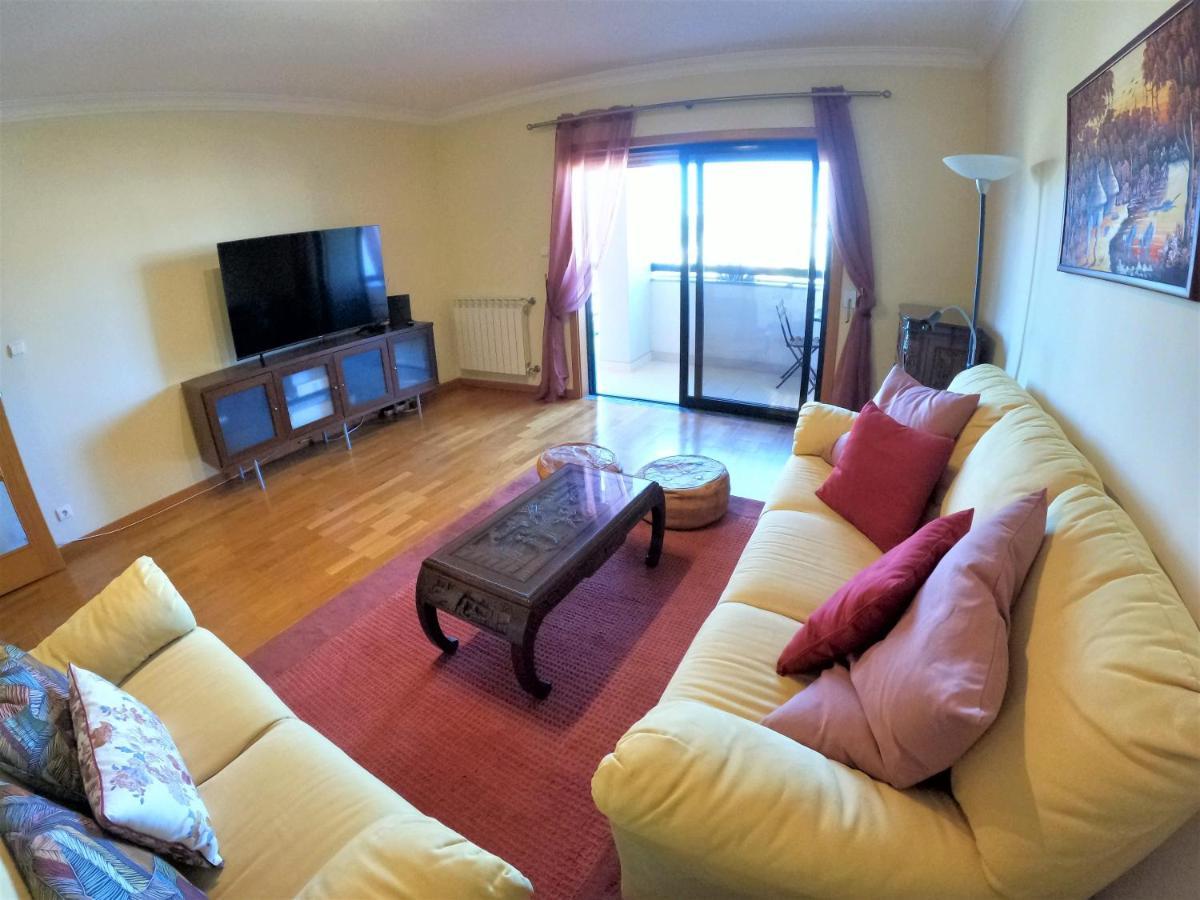 Lisbon 2 Bedroom Apartment With Balcony In アルジェース エクステリア 写真