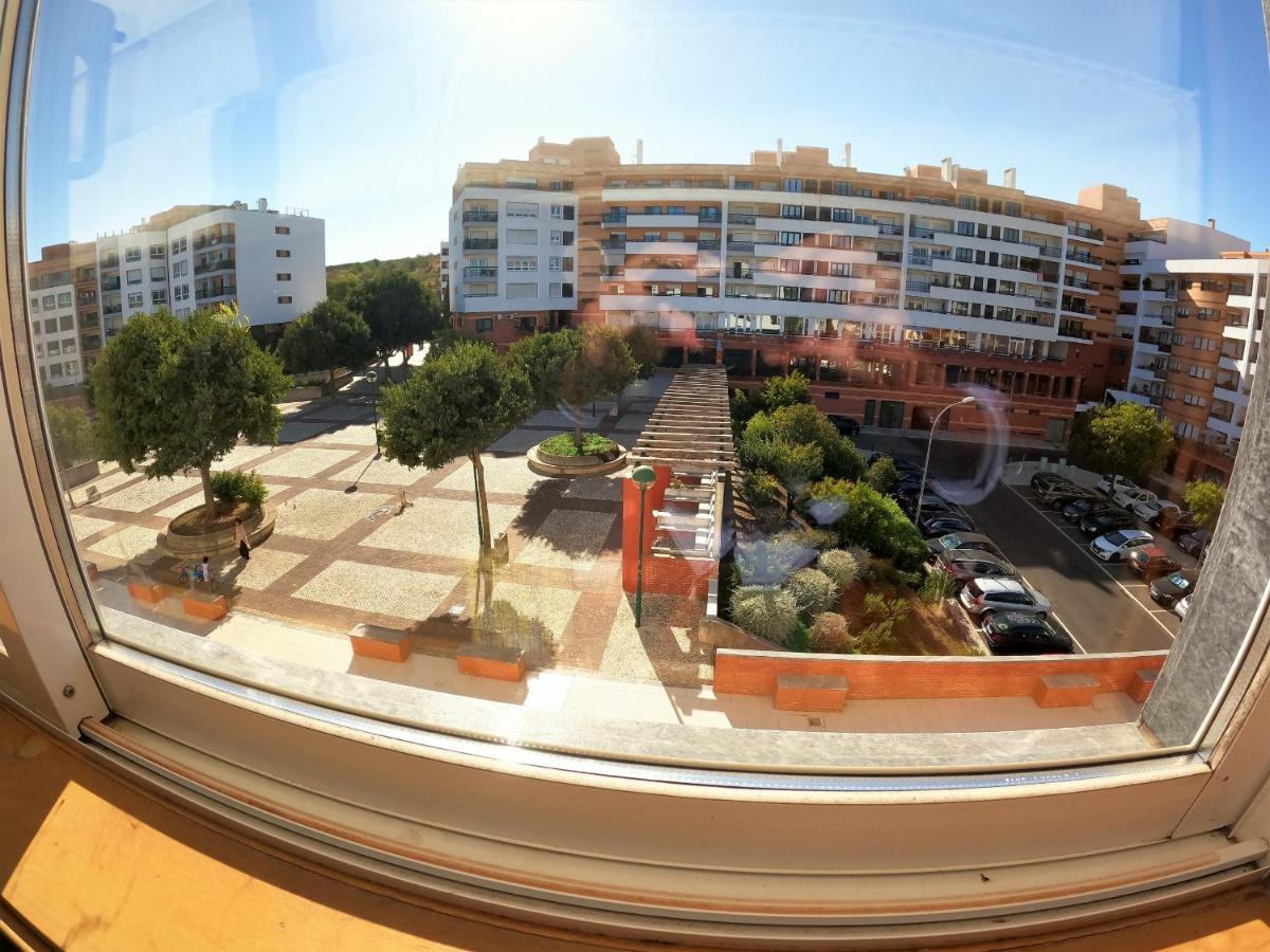 Lisbon 2 Bedroom Apartment With Balcony In アルジェース エクステリア 写真